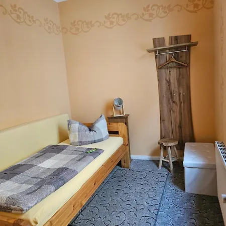 Am Moenchskirchhof 3*